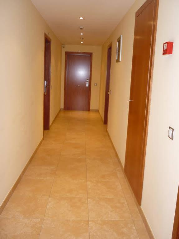 Aparthotel Iceberg Sant Julia de Loria Exterior photo